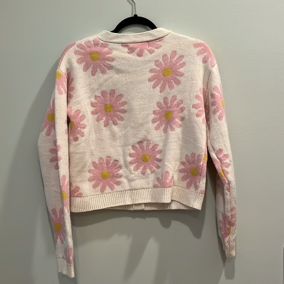 Society & Stitch. McKay 3 button floral cardigan. Size XXL - Picture 8 of 12